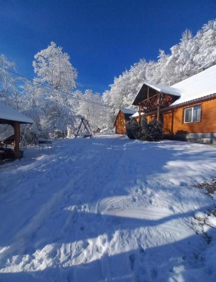 Cottage V Gorakh Izki Exterior photo